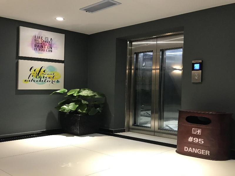 Hotel 99 KOTA KEMUNING image
