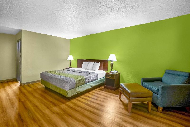 Motel 6 Morehead image