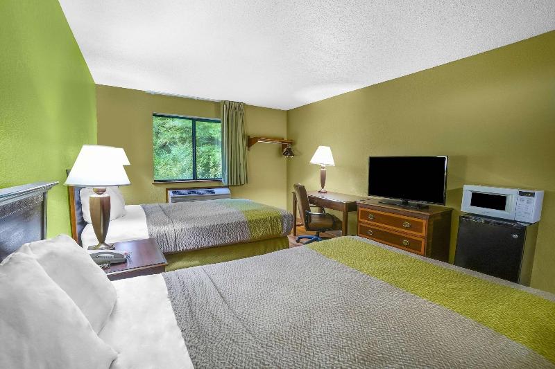 Motel 6 Morehead image
