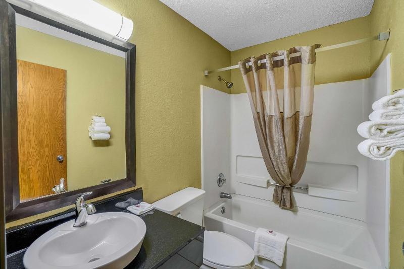 Motel 6 Morehead image
