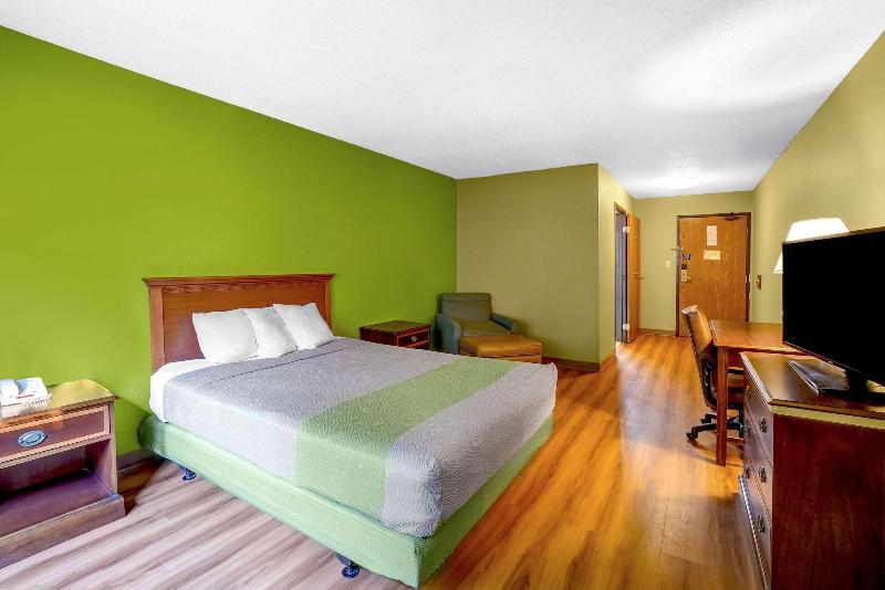 Motel 6 Morehead image