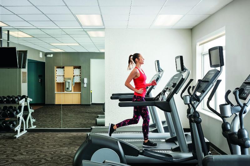 Fairfield Inn Suites By Marriott Lake Geneva image