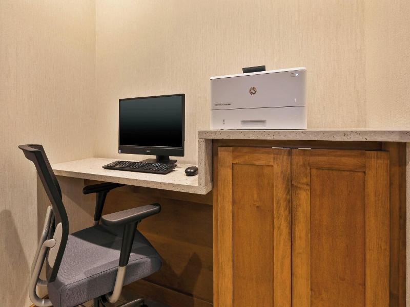 Fairfield Inn Suites By Marriott Kalamazoo