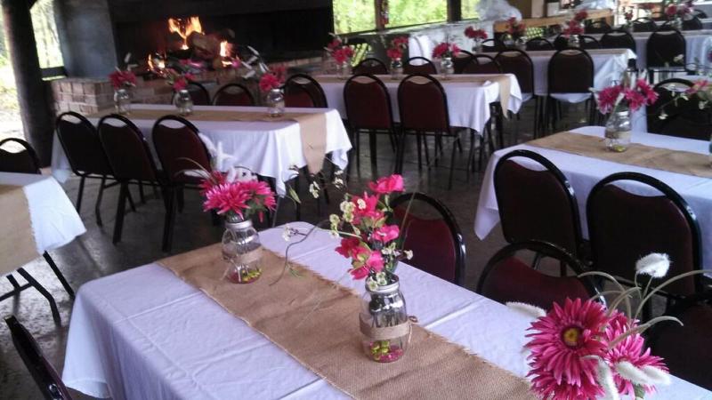 The Smokehouse Lodge And Cabins image
