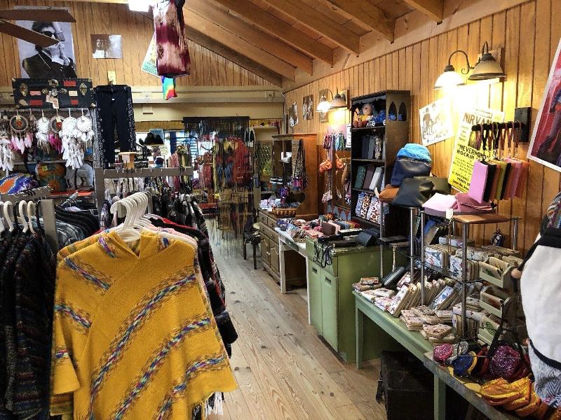 The Smokehouse Lodge And Cabins image