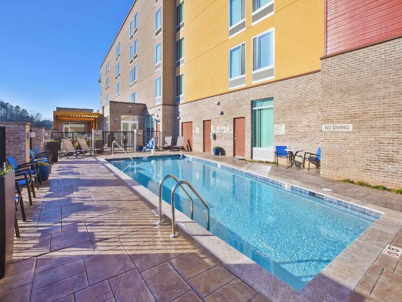 Springhill Suites By Marriott Chattanooga North image