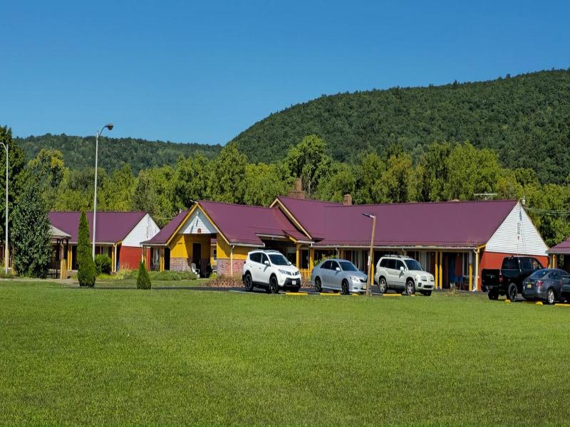 Mark Twain Motor Inn image