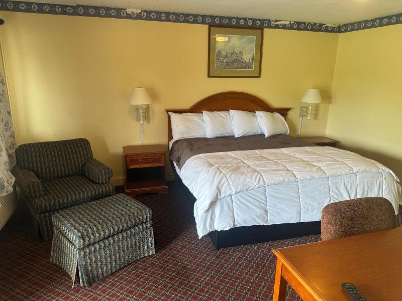 Mark Twain Motor Inn image