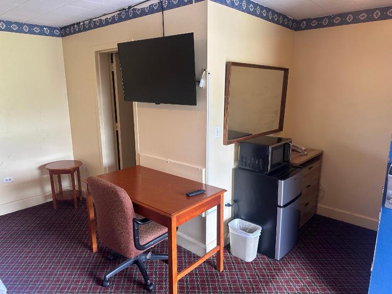 Mark Twain Motor Inn image