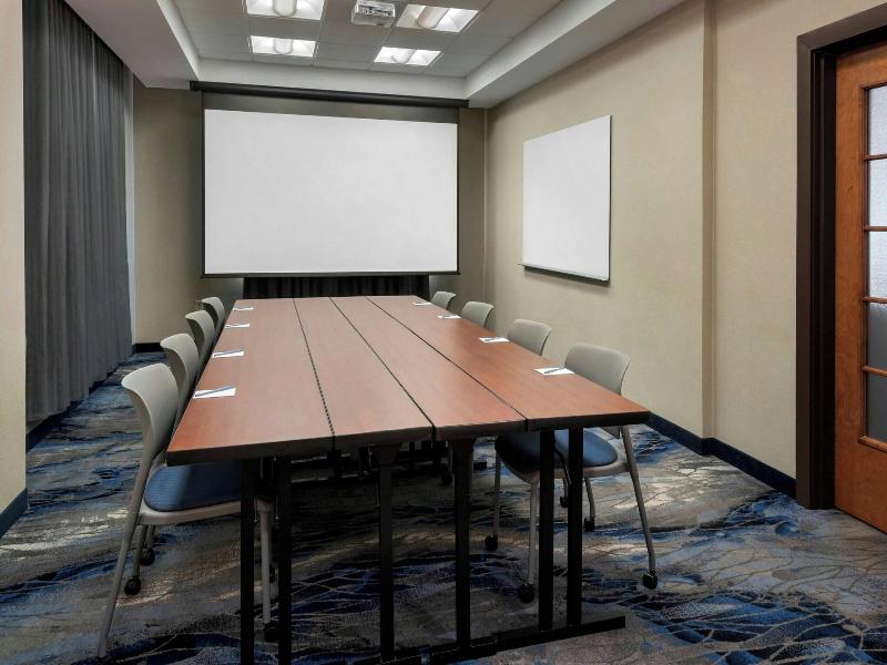 Fairfield Inn & Suites Woodbridge image