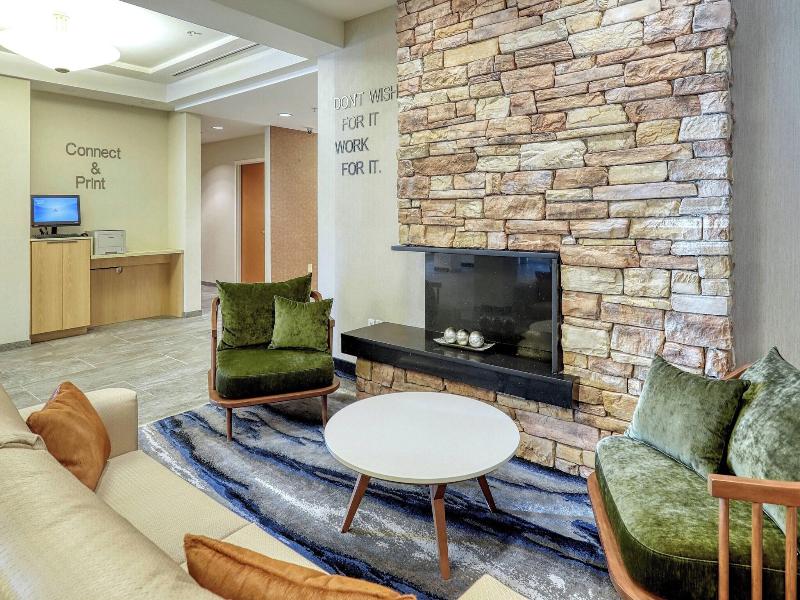Fairfield Inn & Suites Woodbridge image