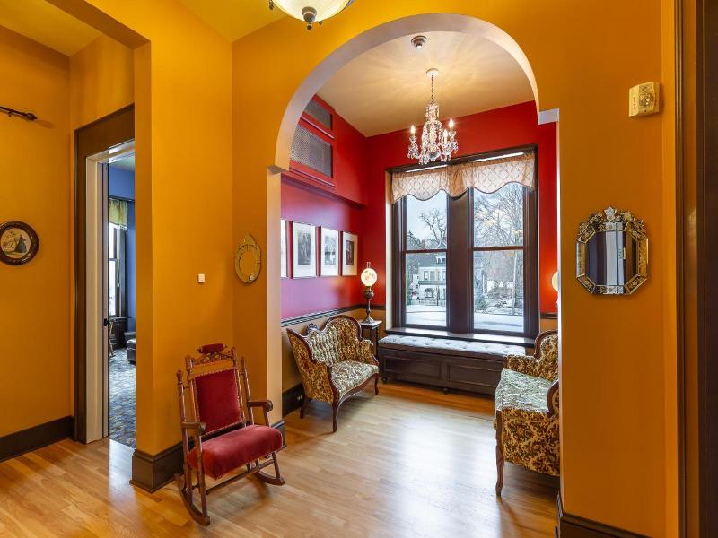 Steele Mansion Inn Gathering Hub image