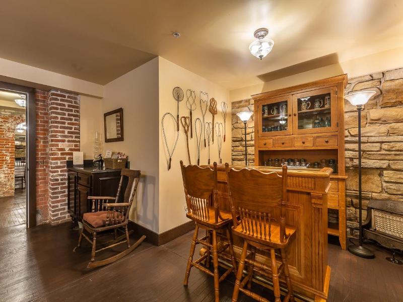 Steele Mansion Inn Gathering Hub image