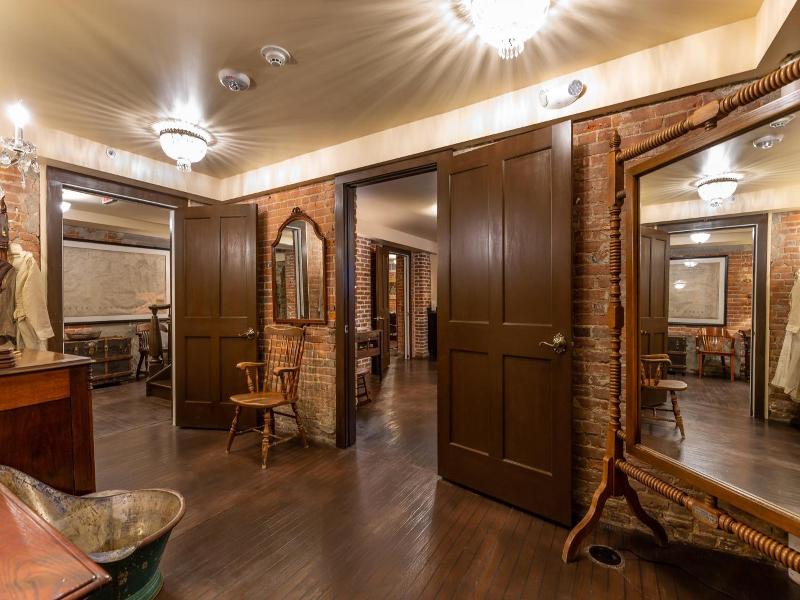 Steele Mansion Inn Gathering Hub image