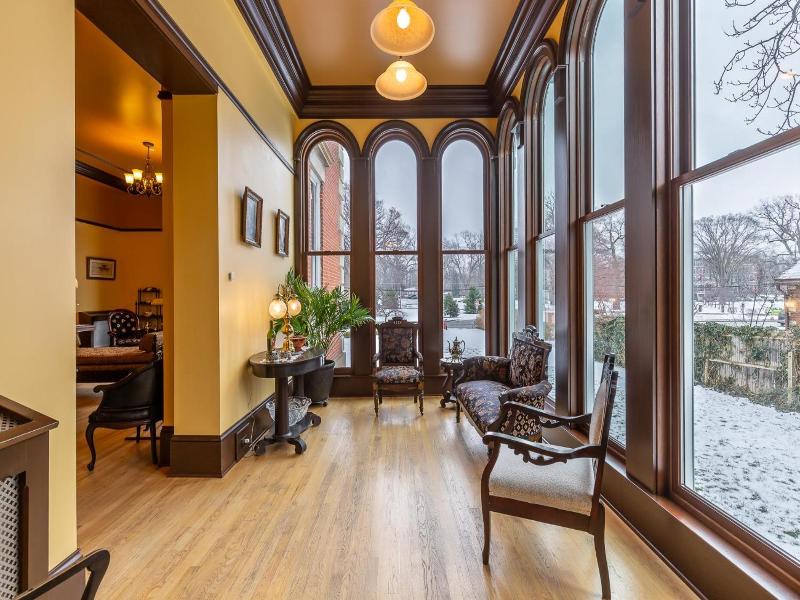 Steele Mansion Inn Gathering Hub image