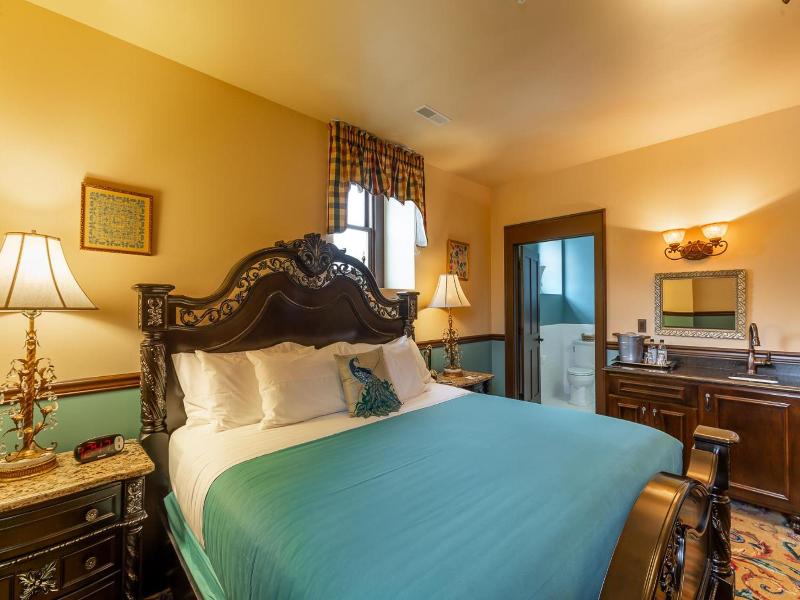 Steele Mansion Inn Gathering Hub image