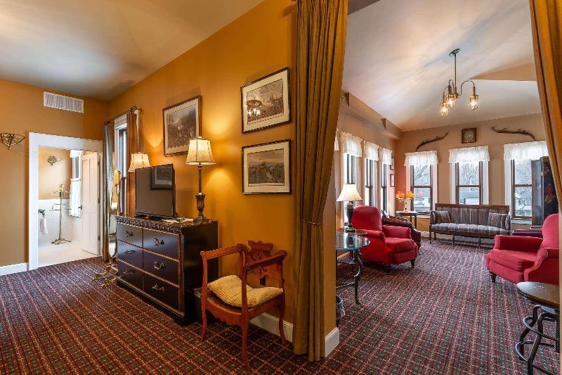 Steele Mansion Inn Gathering Hub image