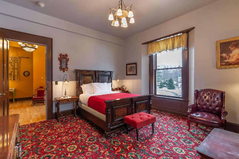 Steele Mansion Inn Gathering Hub image