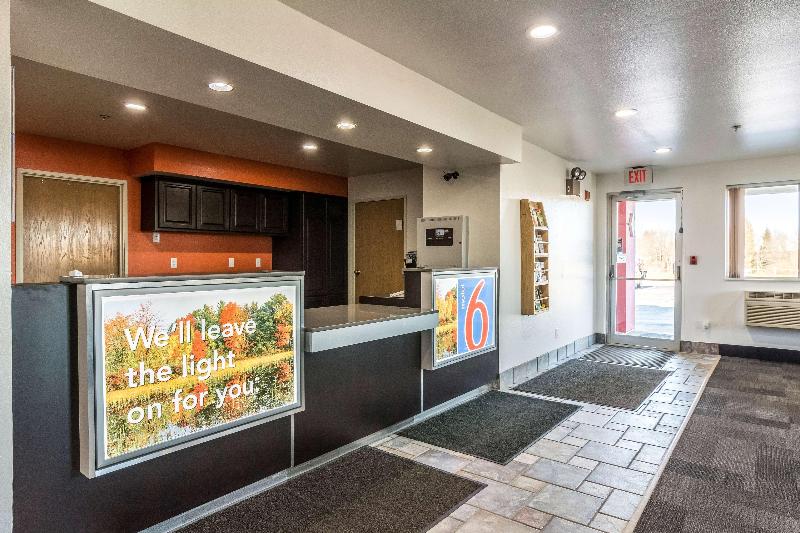Motel 6 Barkeyville Pa image