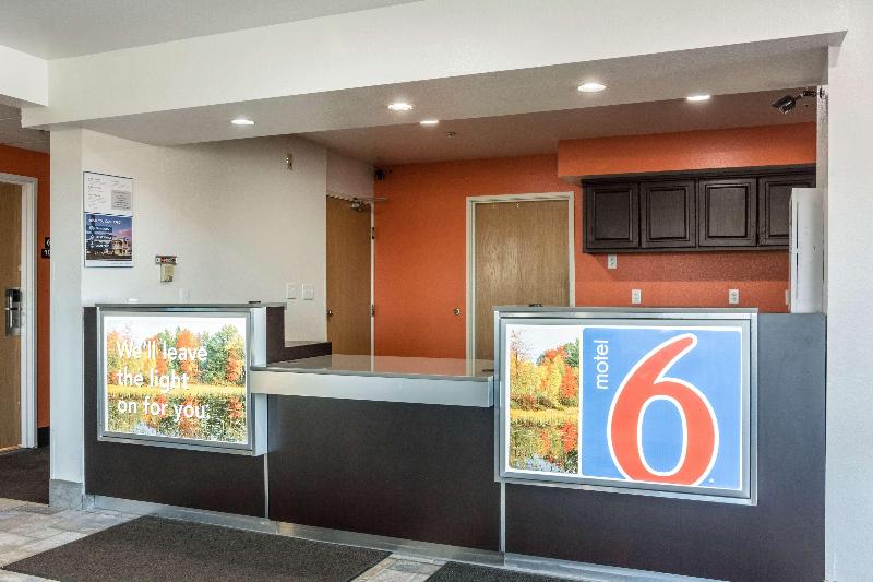 Motel 6 Barkeyville Pa image