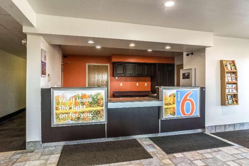 Motel 6 Barkeyville Pa image