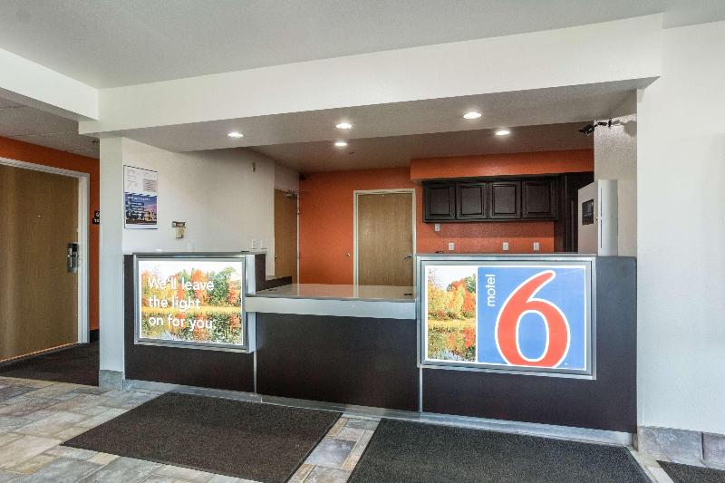 Motel 6 Barkeyville Pa image