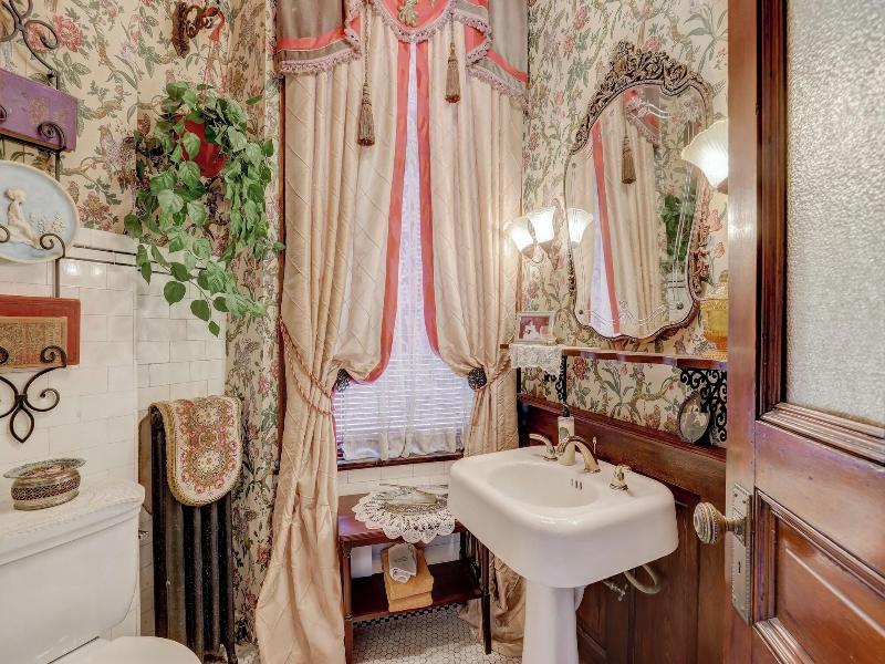 Schuster Mansion Bed Breakfast image