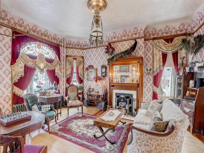 Schuster Mansion Bed Breakfast image
