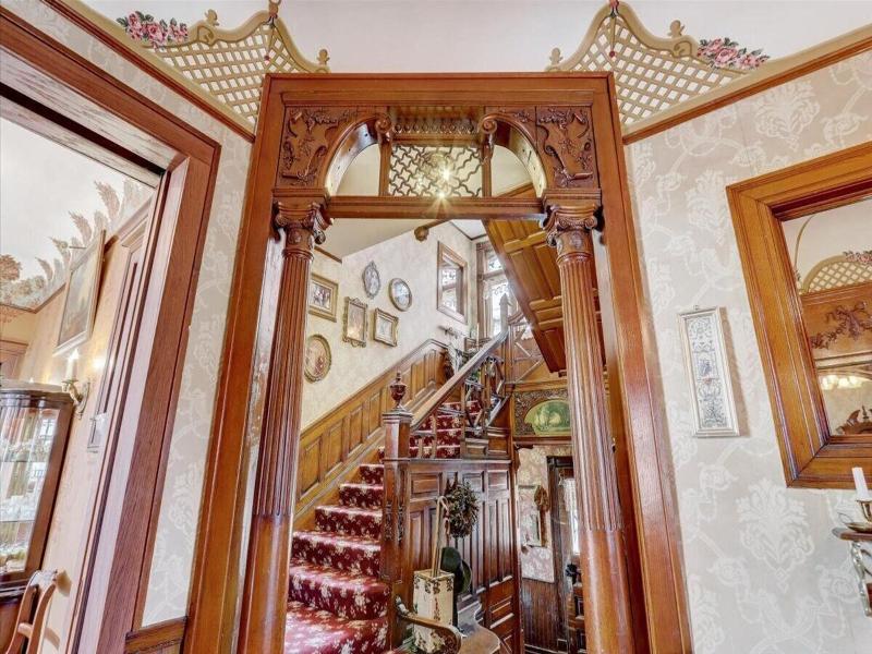 Schuster Mansion Bed Breakfast image