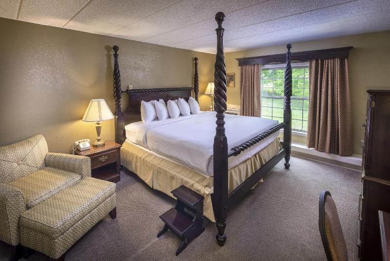 Brandywine River Hotel image