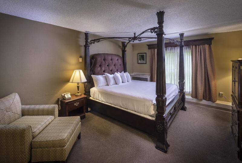 Brandywine River Hotel image