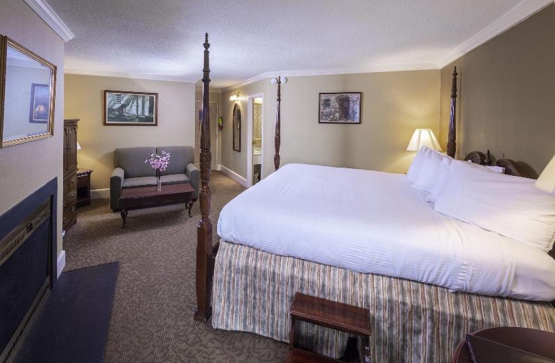 Brandywine River Hotel image