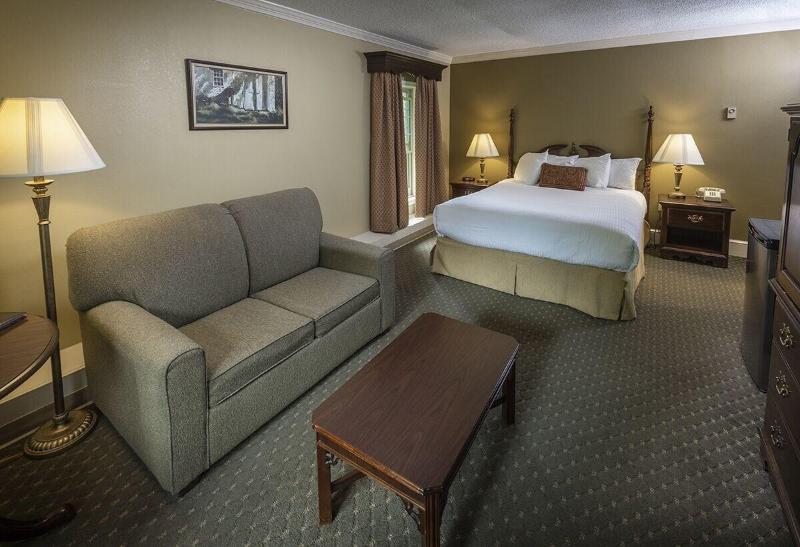 Brandywine River Hotel image