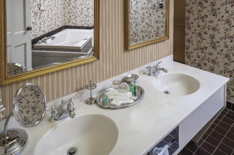 Brandywine River Hotel image