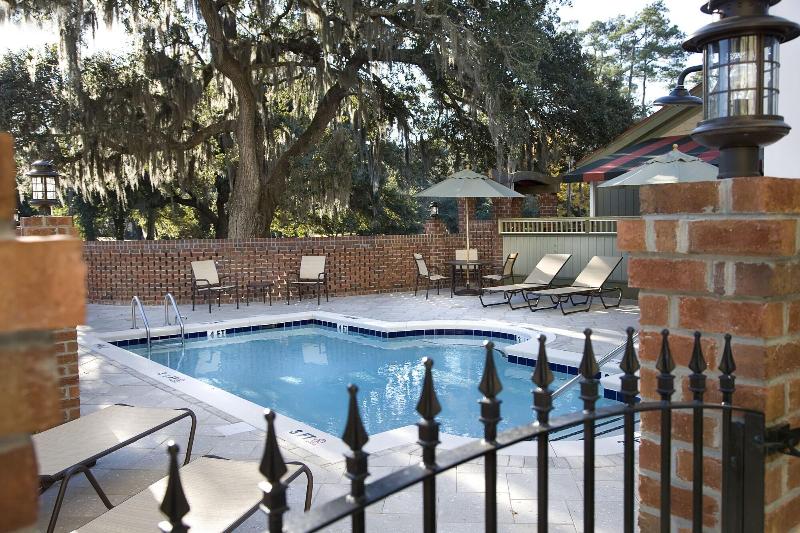 The Inlet Sports Lodge image