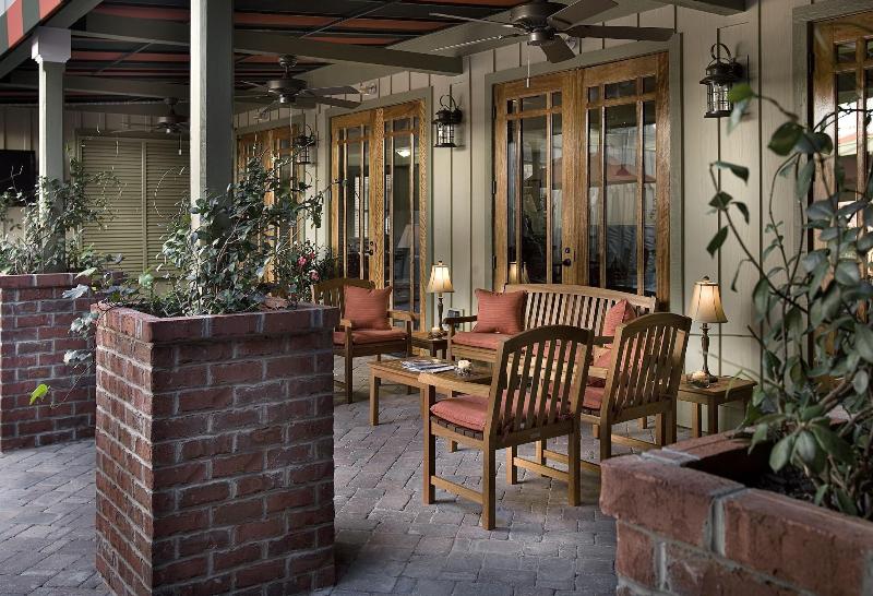 The Inlet Sports Lodge image