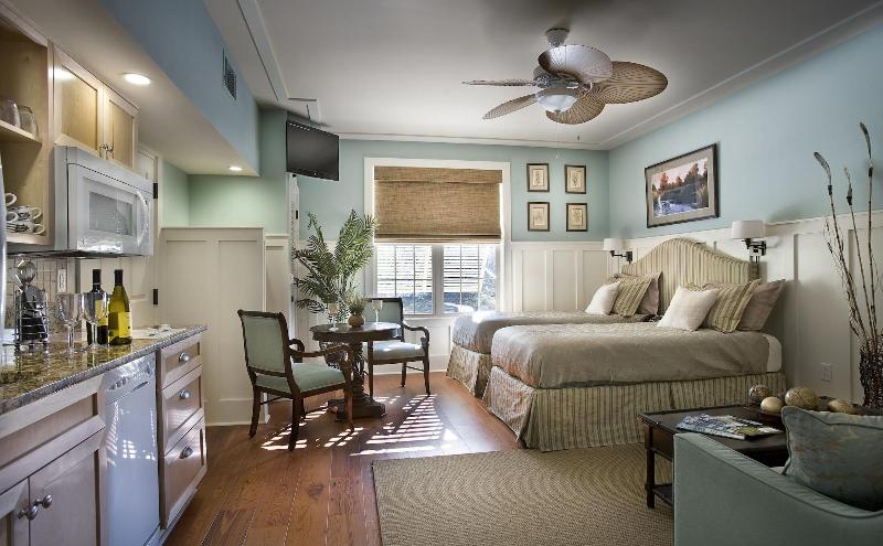 The Inlet Sports Lodge image