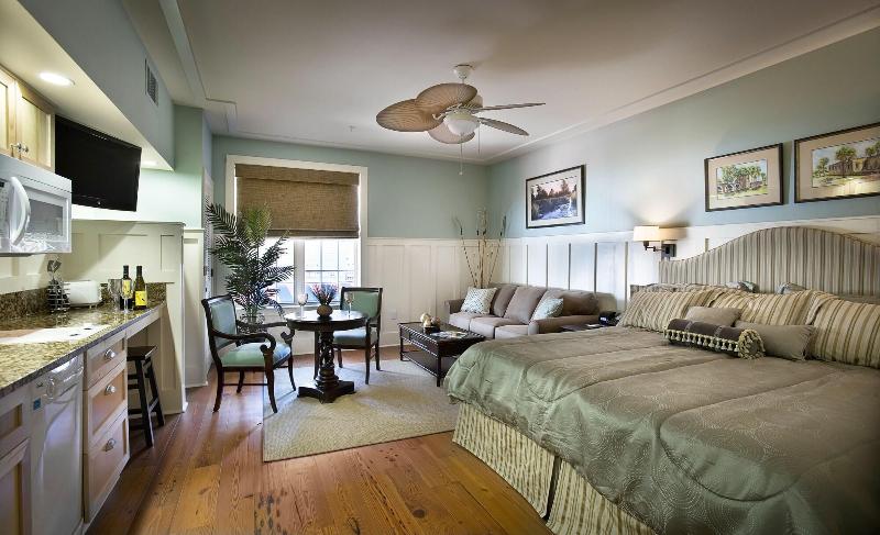 The Inlet Sports Lodge image