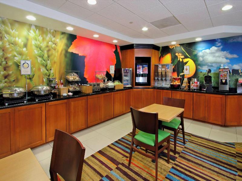 Fairfield Inn Suites By Marriott Fairfield Napa Va image