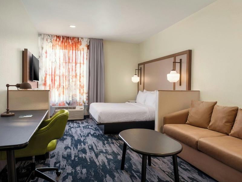Fairfield Inn Suites By Marriott Fairfield Napa Va image