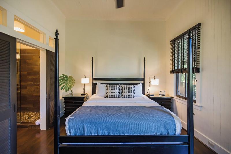 Lumeria Maui image