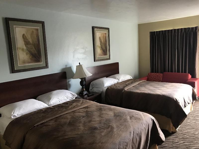 Immokalee Inn image 4