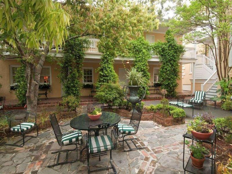 The Indigo Inn image