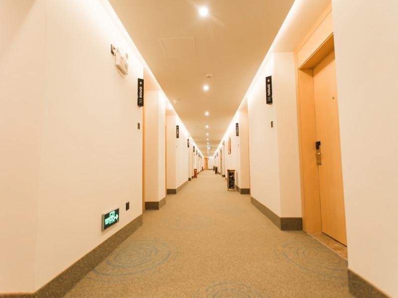 Greentree INN Zhangjiakou High Speed Railway Stati