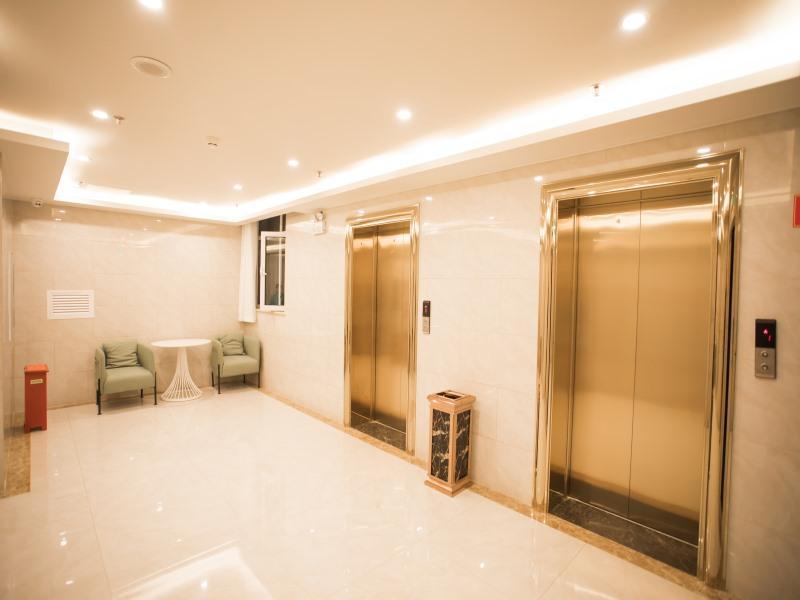 Greentree INN Zhangjiakou High Speed Railway Stati