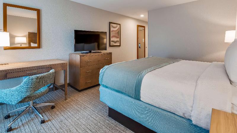 Best Western Plus Desoto image