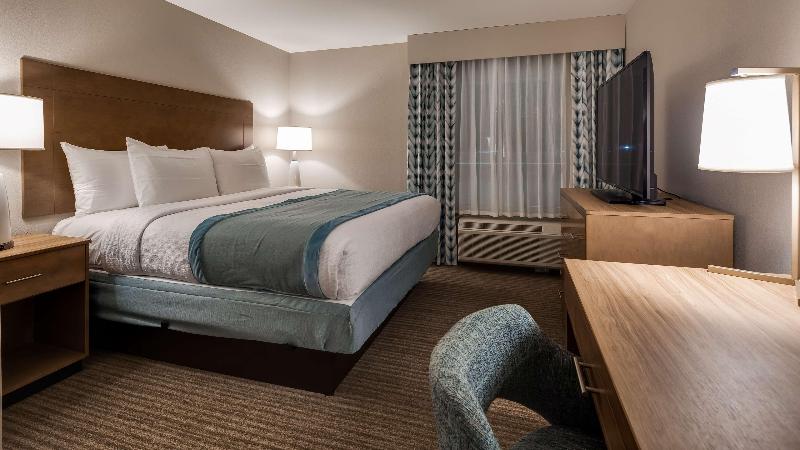 Best Western Plus Desoto image