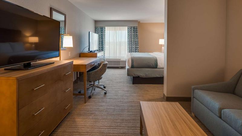 Best Western Plus Desoto image