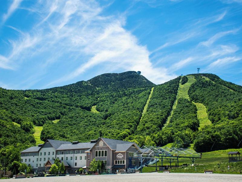 Timberline Mountain Lodge At Jay Peak image