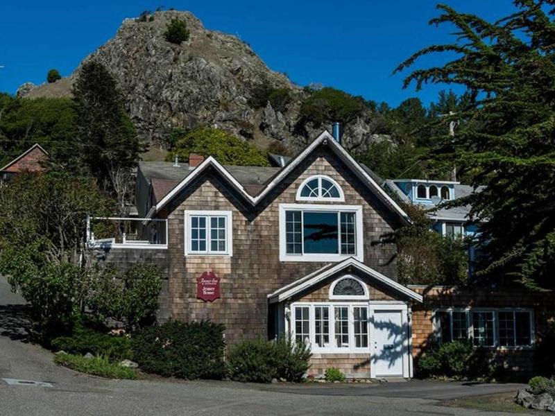 Jenner Inn image